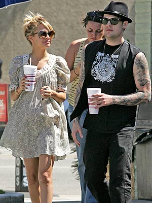  photo | Joel Madden, Nicole Richie