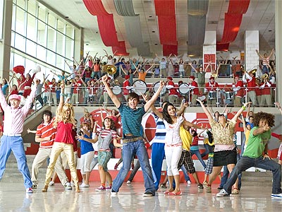 http://img2.timeinc.net/people/i/2007/gallery/high_school_musical/high_school_musical9.jpg