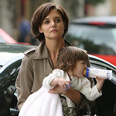 SNACK TIME photo | Katie Holmes