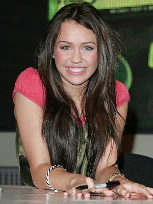 miley cyrus hairstyles. Miley Cyrus hairstyles: Miley
