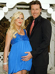 Tori & Dean Celebrate Opening of Their B&B | Dean McDermott, Tori Spelling