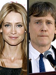 The O.C.'s Kelly Rowan Engaged to Billionaire
