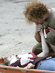 Tales of 'Angels' in Minneapolis Bridge Collapse