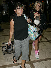 Britney Spears Reunites with Her Mom Lynne| Custody Battles, Britney Spears, Lynne Spears, Actor Class