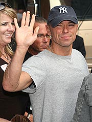 Kenny Chesney: I'd 'Love' to Play for Boston Red Sox | Kenny Chesney