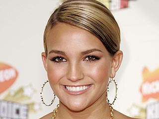 Pregnant at 16: Sound Off on Jamie Lynn's Announcement