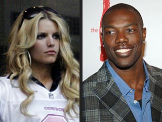 Terrell Owens on Ripping Jessica Simpson: 'I Can Be Funny'