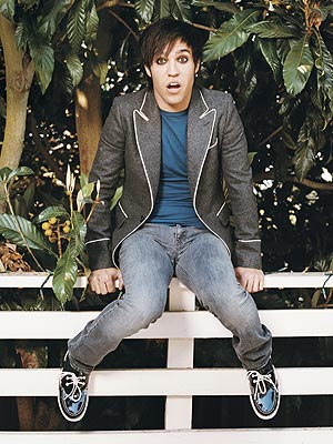 pete wentz pictures. Pete Wentz