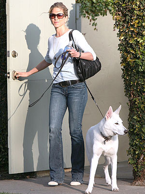JENNIFER & DOLLY photo | Jennifer Aniston