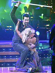 Dancing (April 2): What You Didn't See | Joey Fatone