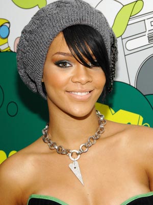 Rihanna Grammys Red Carpet 2011