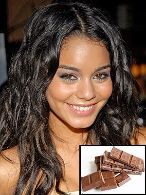 Sexy Vanessa Hudgens Blue-Sivery Make-Up