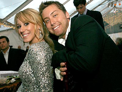 VIEWING PARTY photo | Haylie Duff, Lance Bass