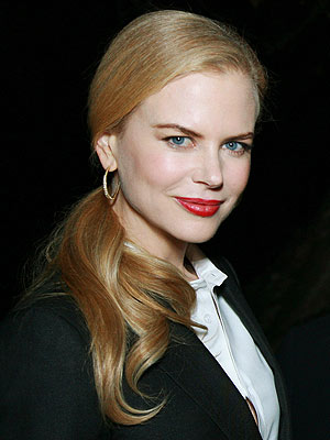 SIDE PONYTAIL photo Nicole Kidman