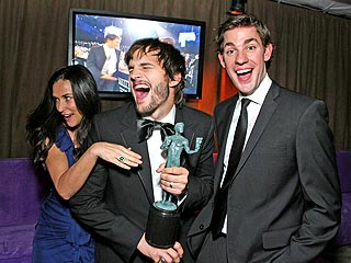 SAG Party Shot: Ashton Wins for Biggest Mouth