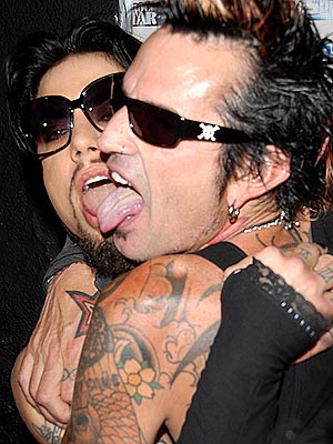 TOMMY & DAVE photo | Dave Navarro, Tommy Lee