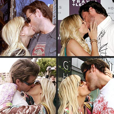 TORI & DEAN photo | Dean McDermott, Tori Spelling