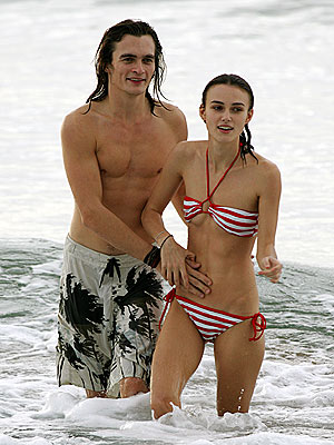 Celebrity Bikini-keira_knightley2.jpg