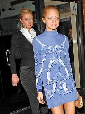 Paris & Nicole's Dinner Reunion | Nicole Richie, Paris Hilton