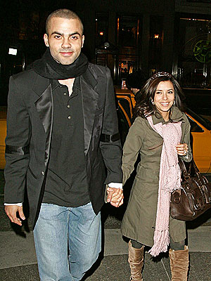 ON THEIR WAY photo | Eva Longoria-Parker, Tony Parker