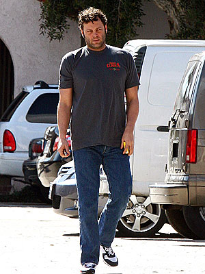 HARD LIVING  photo | Vince Vaughn