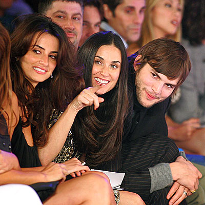 ON THE FRONT LINE photo | Ashton Kutcher, Demi Moore, Penelope Cruz
