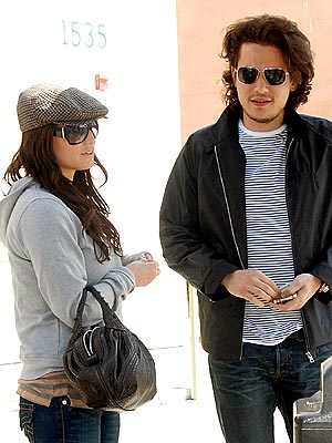 'SHORE' THING photo | Jessica Simpson, John Mayer