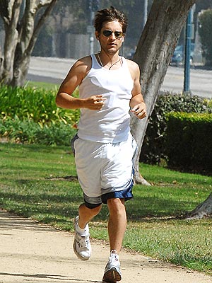 ON THE RUN photo | Tobey Maguire