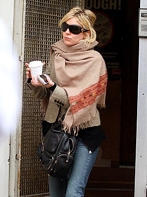 FOOT PATROL photo | Sienna Miller