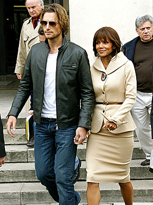 ALL IS WELL photo | Halle Berry