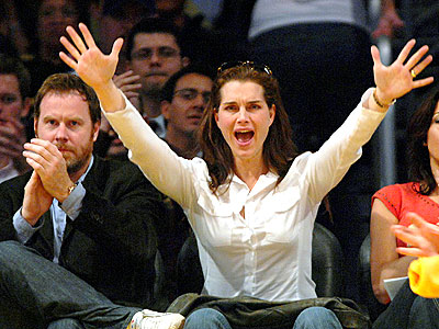 DISORDER IN THE COURT photo | Brooke Shields