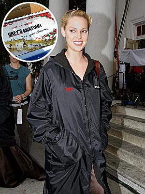 WRAPPING UP photo | Katherine Heigl