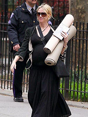 EXERCISE FOR TWO? photo | Naomi Watts