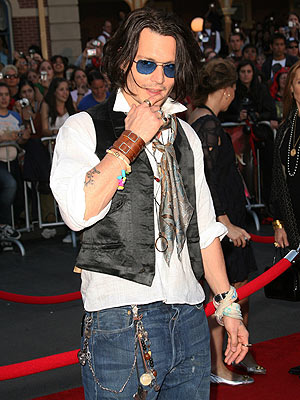 Johnny Depp Clothes. Star Tracks, Johnny Depp