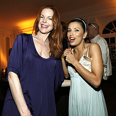 BEING NEIGHBORLY photo | Eva Longoria Parker, Marcia Cross