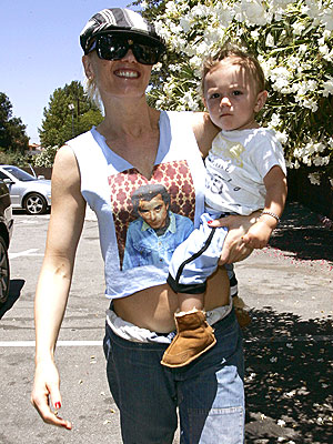HER ROCK STEADIES photo | Gwen Stefani