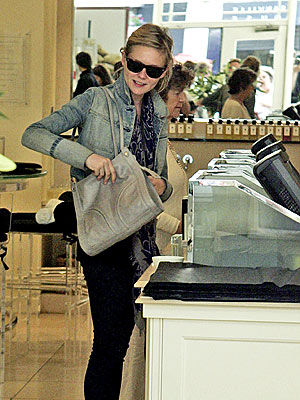 ... 19, 2007 - IT'S IN THE BAG ...