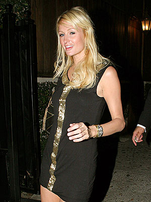 PARTY PIT STOP photo | Paris Hilton