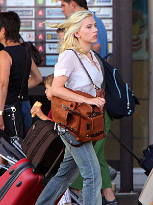 ACCIDENTAL TURISTA? photo | Scarlett Johansson