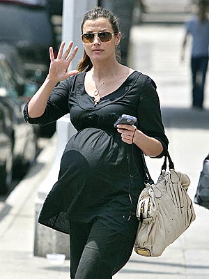 GROWING EXPECTATIONS photo | Bridget Moynahan