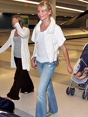 LATE ARRIVAL photo | Cameron Diaz