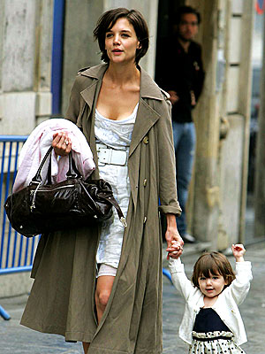 HOORAY FOR SURI! photo | Katie Holmes