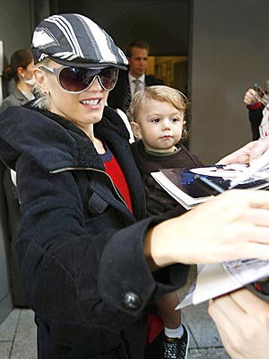 Gwen's Little Bodyguard | Gwen Stefani