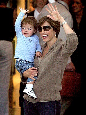 IN SYNC photo | Mariska Hargitay