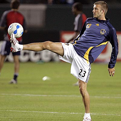GETTING HIS KICKS photo | David Beckham
