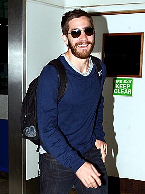 BUSINESS TRAVELER photo | Jake Gyllenhaal
