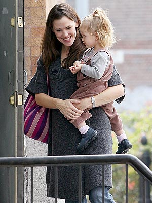 MANHATTAN TRANSFER photo | Jennifer Garner