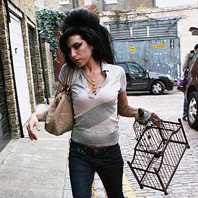 HOMECOMING QUEEN photo | Amy Winehouse