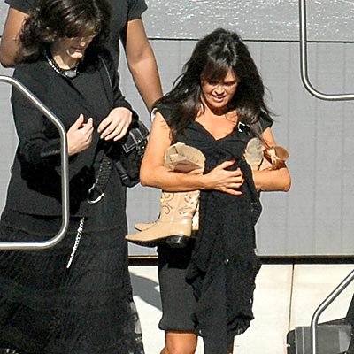FAMOUS FOOTWEAR photo | Marie Osmond