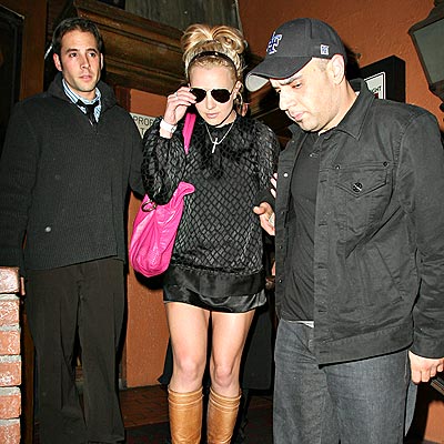 WATCH YOUR STEP photo | Britney Spears